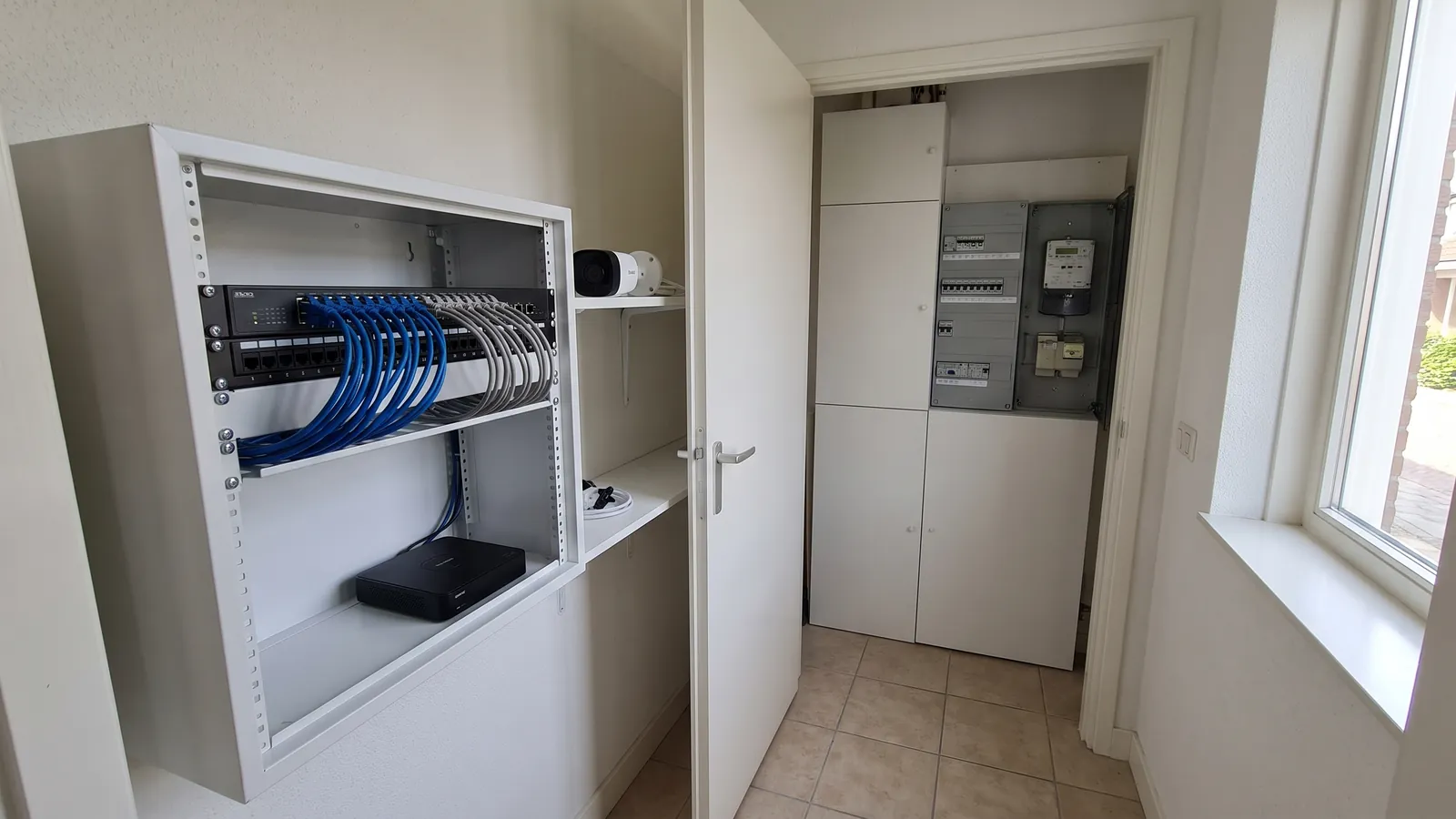 PoE-camera of wifi-camera?